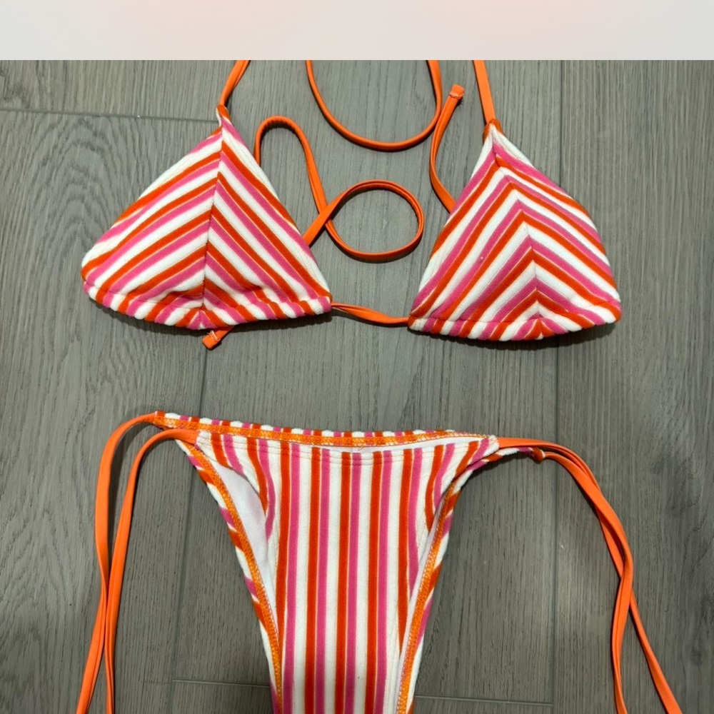 SHEIN Striped Bikini Set